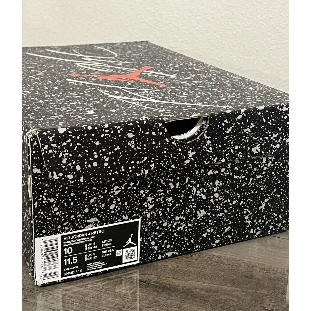 Jordan 4 Retro Military Black - DH6927-111 Size 10 With Box CLEAN